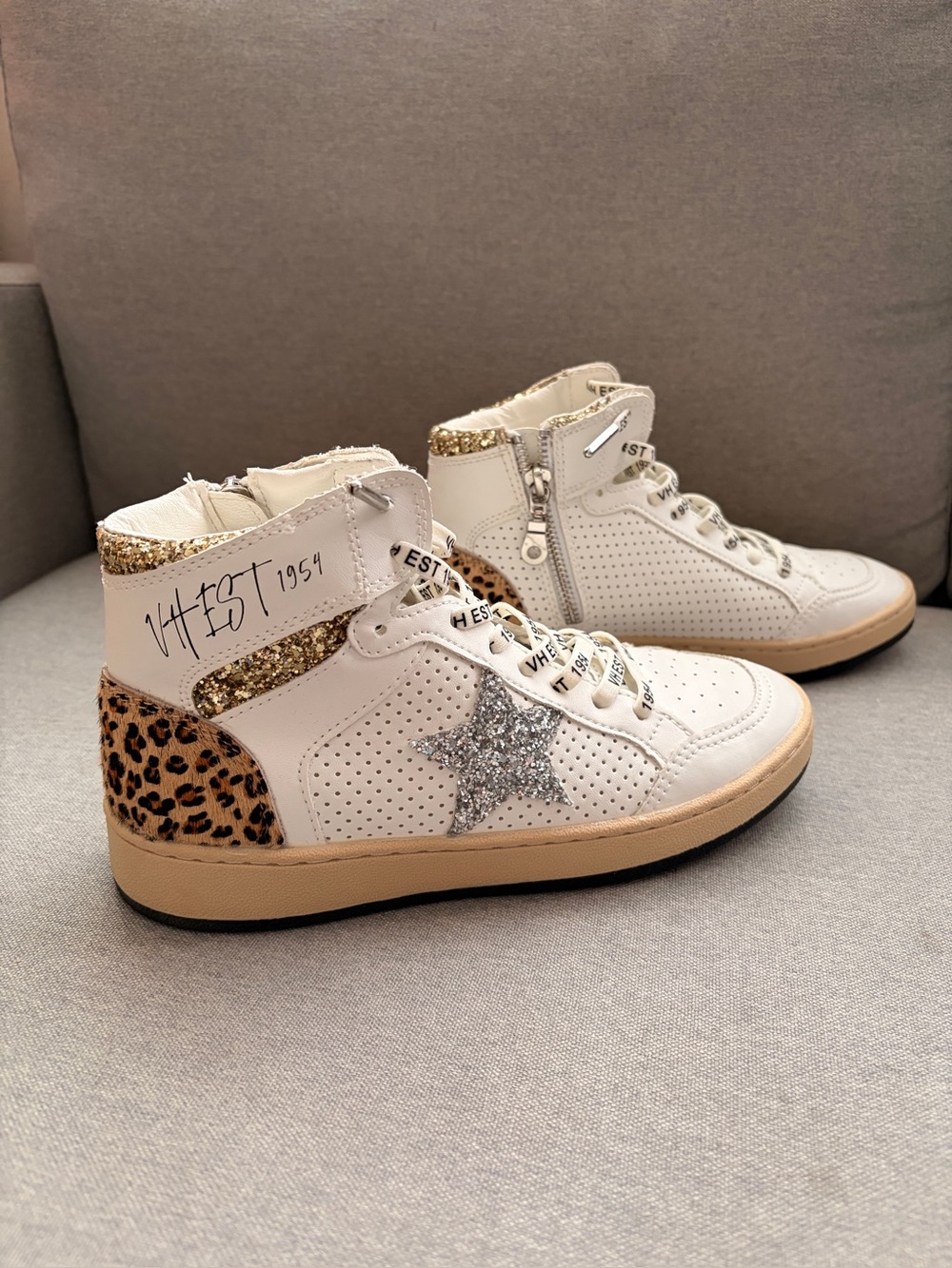 Vintage Havana High-Top Women's Sneakers Silver Star & Leopard - White
